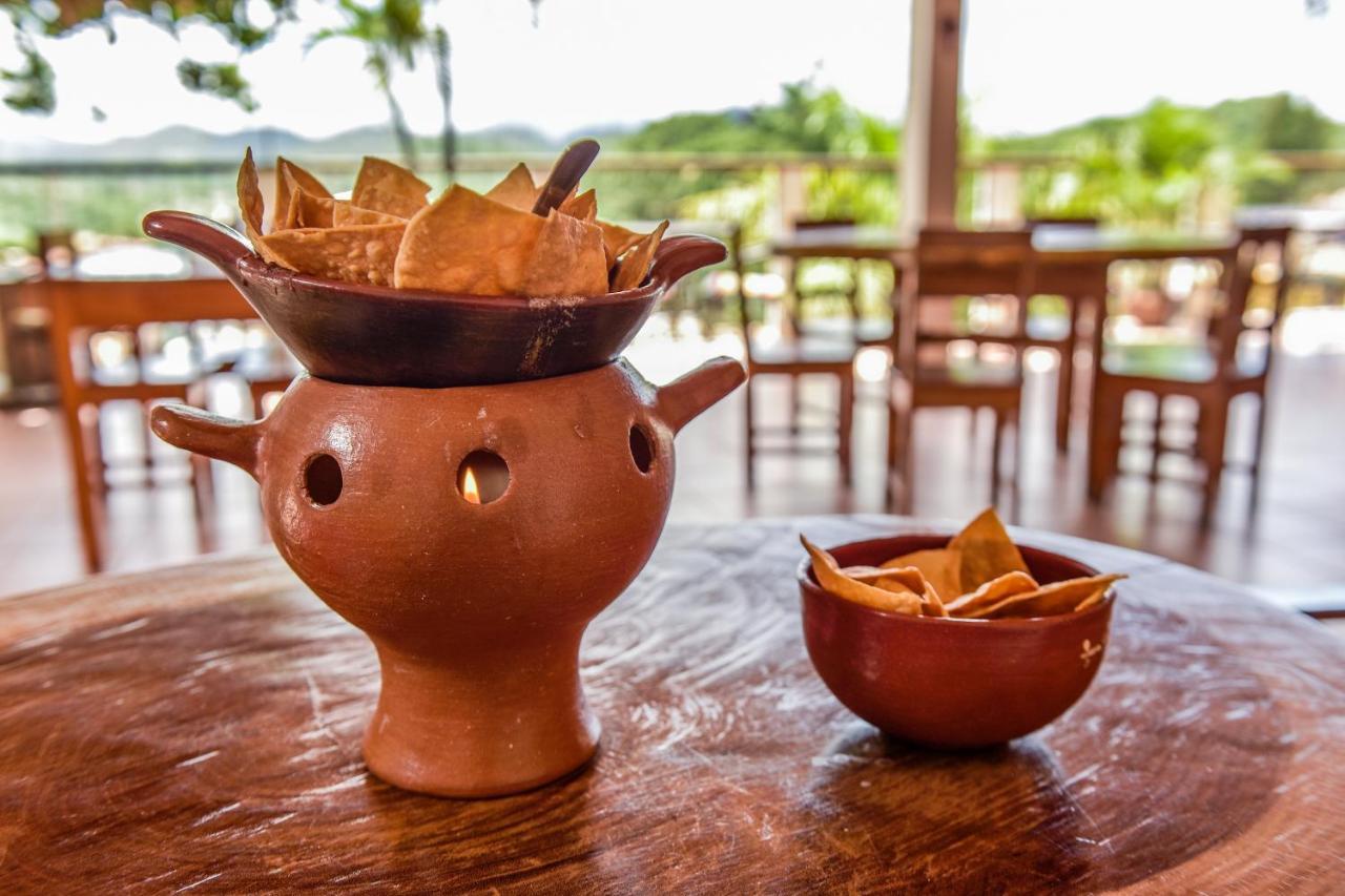 Hotel And Restaurant Guancascos 그라시아스 외부 사진