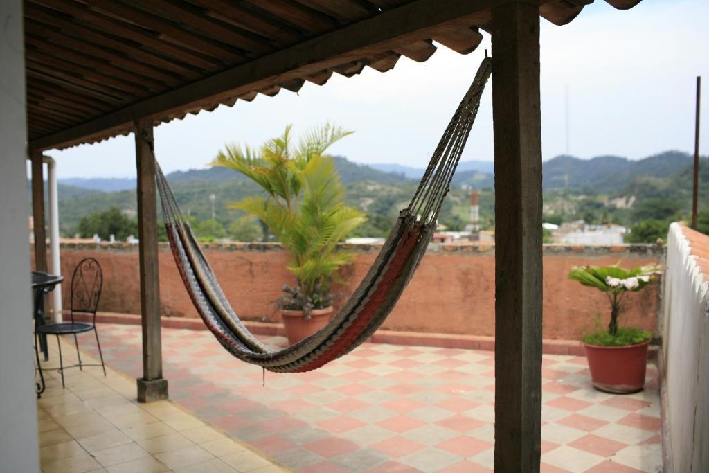 Hotel And Restaurant Guancascos 그라시아스 외부 사진
