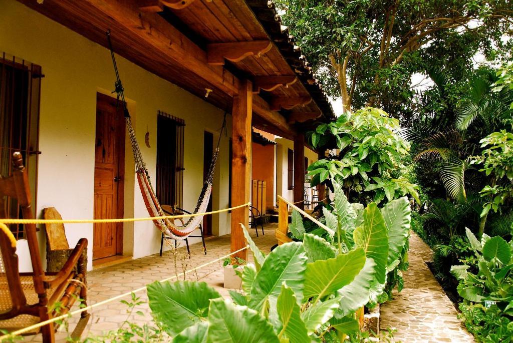 Hotel And Restaurant Guancascos 그라시아스 외부 사진